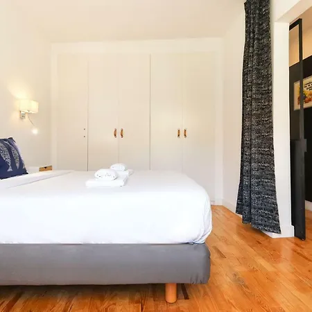 Almirante Design By Homing Apartment *