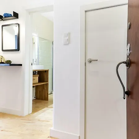 Apartment Almirante Design By Homing
