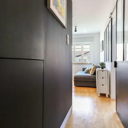 Almirante Design By Homing Apartament